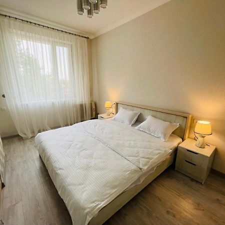 Yas Apartment Samarkand Buitenkant foto