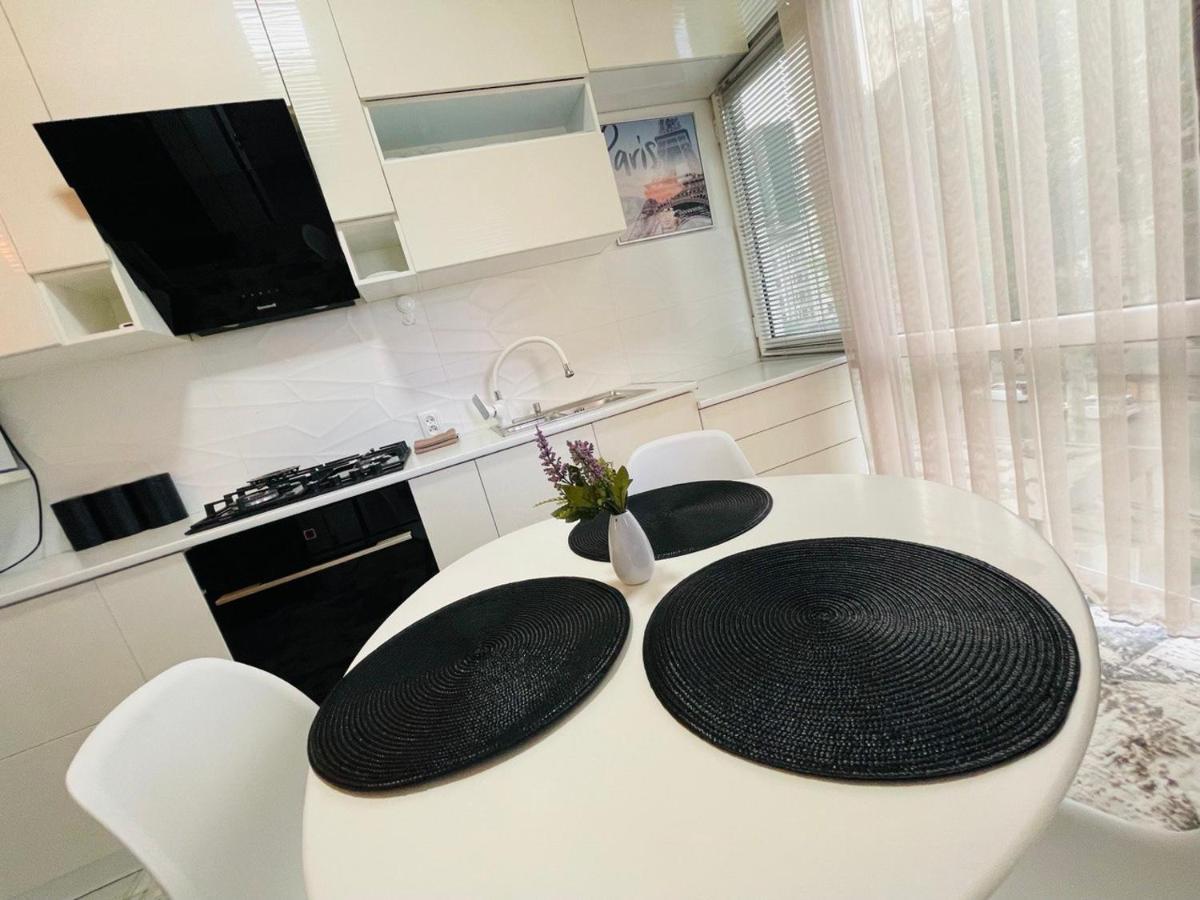 Yas Apartment Samarkand Buitenkant foto