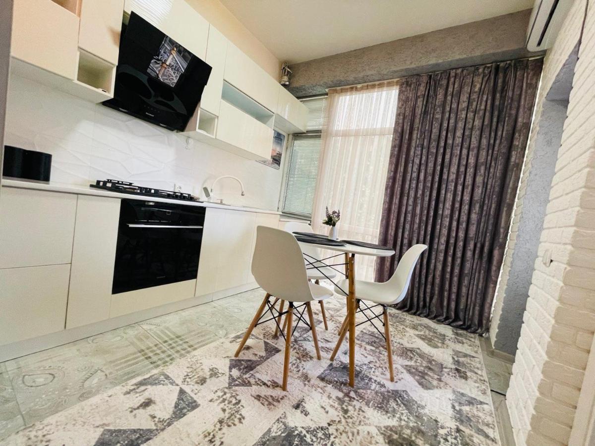 Yas Apartment Samarkand Buitenkant foto